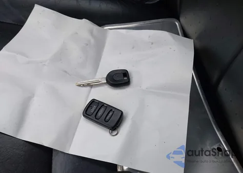 2005 Mitsubishi Eclipse Gs from USA, damaged, VIN 4A3AC44G25E002740